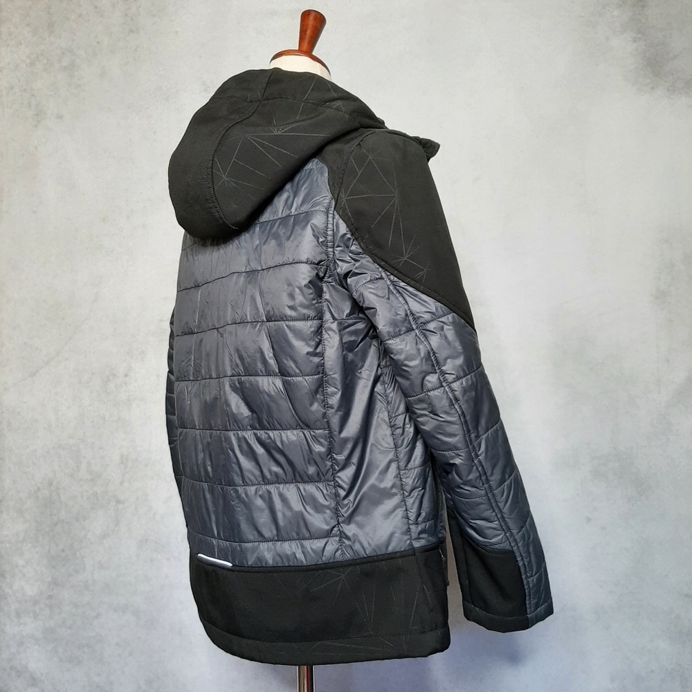 Gerry Black & Gray Boys XL Quilted Hooded Jacket with zipper - Picture 7 of 9